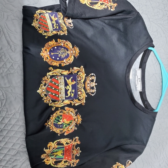 T-shirt - Picture 2 of 2